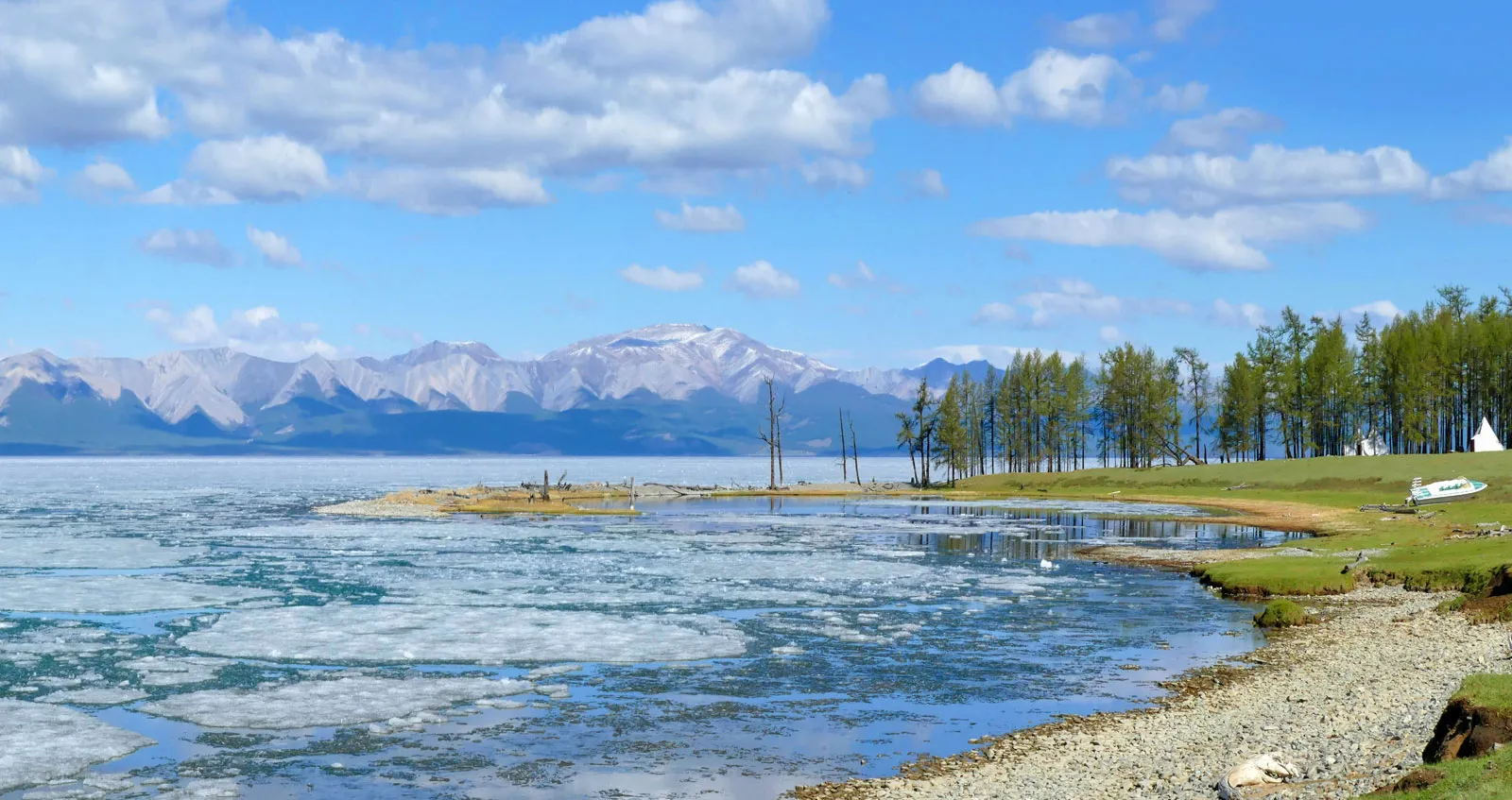 Khuvsgul Lake